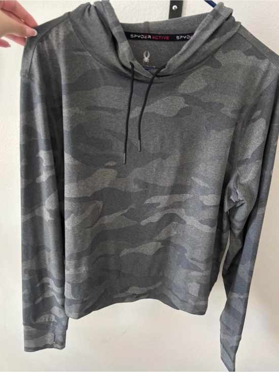 Spyder Tops - Spyder Active camo pull over hoodie